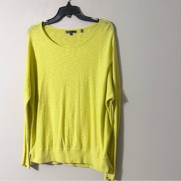 Vince Vibrant Yellow Lightweight Sweater Split Hem Size Large - Picture 7 of 8